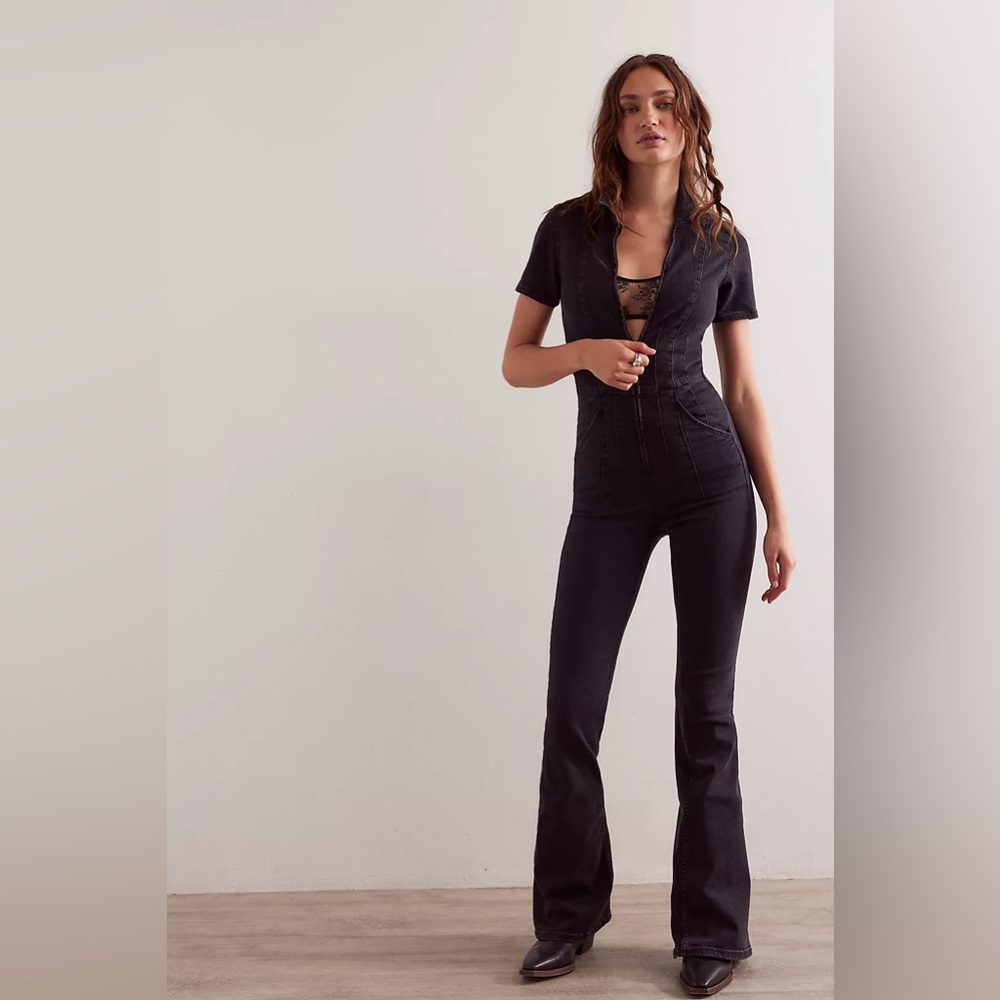 Free People We The Free Jayde Flare Jumpsuit Black Size: XL Short